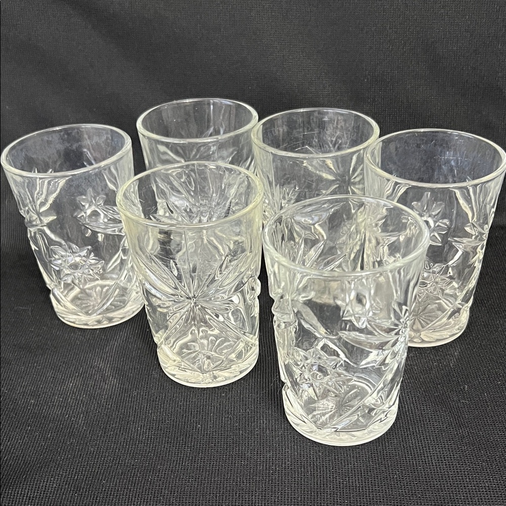Anchor Hocking Floral Embossed Glass Set